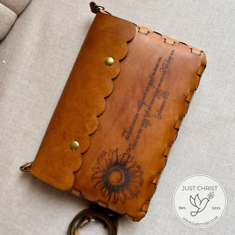 The No-Stitch Standard Bible and Journal Cover: Elegance and Durability Combined